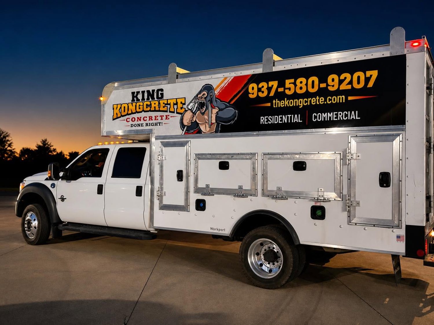 King Kongcrete Ford F-550 service body wrapped in black, red and gold